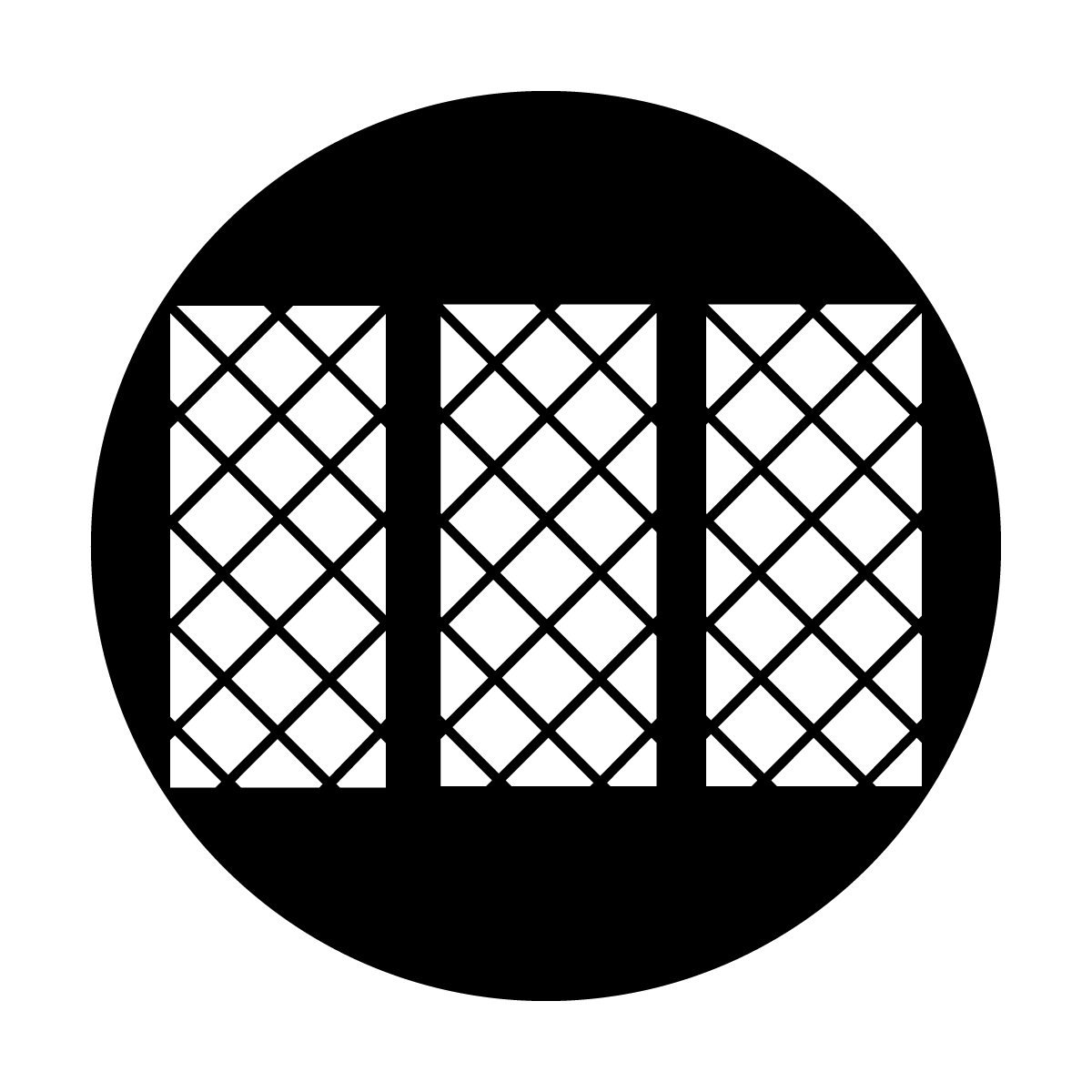 Window Tudor Bay