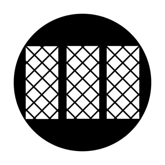 Window Tudor Bay